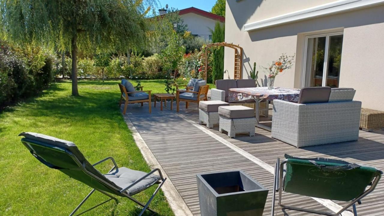 La Maison Du Port, Une Exclusivite Lla Selections By Location Lac Annecy Saint-Jorioz Bagian luar foto