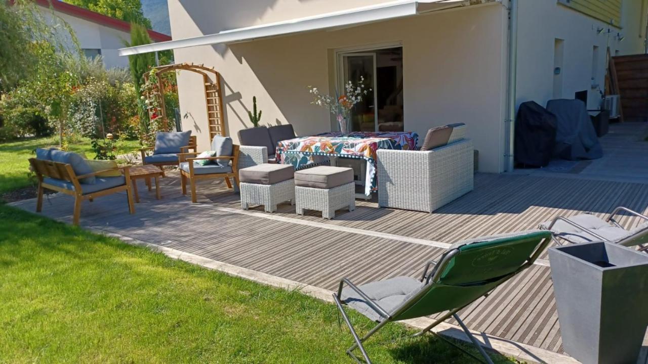 La Maison Du Port, Une Exclusivite Lla Selections By Location Lac Annecy Saint-Jorioz Bagian luar foto