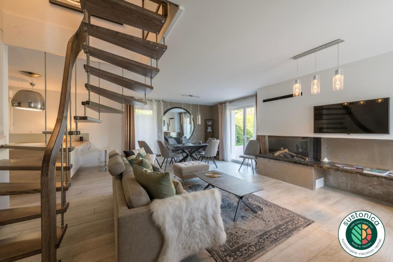 La Maison Du Port, Une Exclusivite Lla Selections By Location Lac Annecy Saint-Jorioz Bagian luar foto