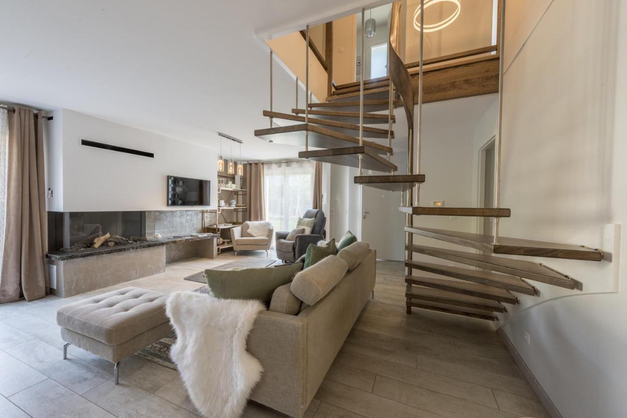 La Maison Du Port, Une Exclusivite Lla Selections By Location Lac Annecy Saint-Jorioz Bagian luar foto