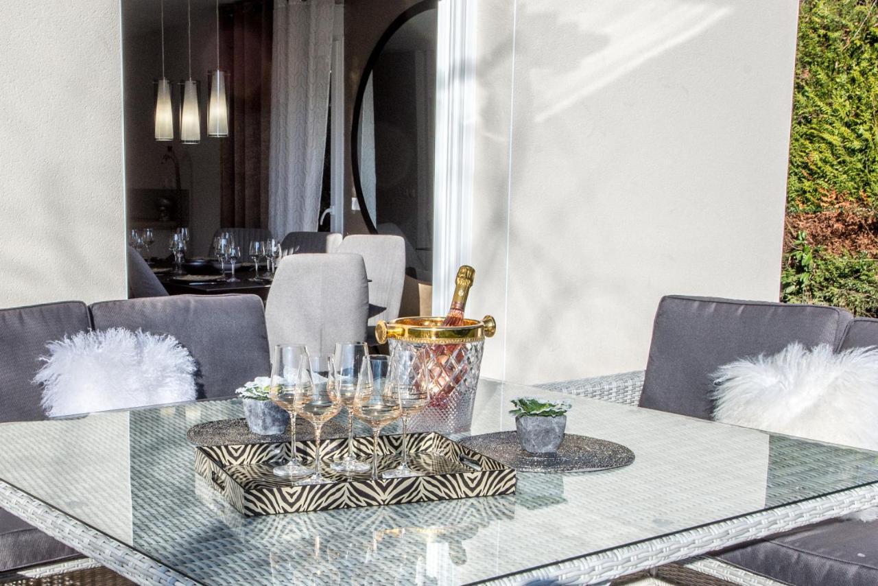 La Maison Du Port, Une Exclusivite Lla Selections By Location Lac Annecy Saint-Jorioz Bagian luar foto